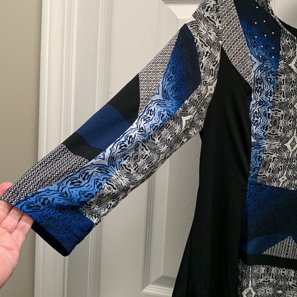 Woman’s Style & co. Size PM blouse - Picture 2 of 5